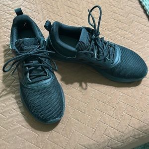 Women’s size 7 Adidas shoes